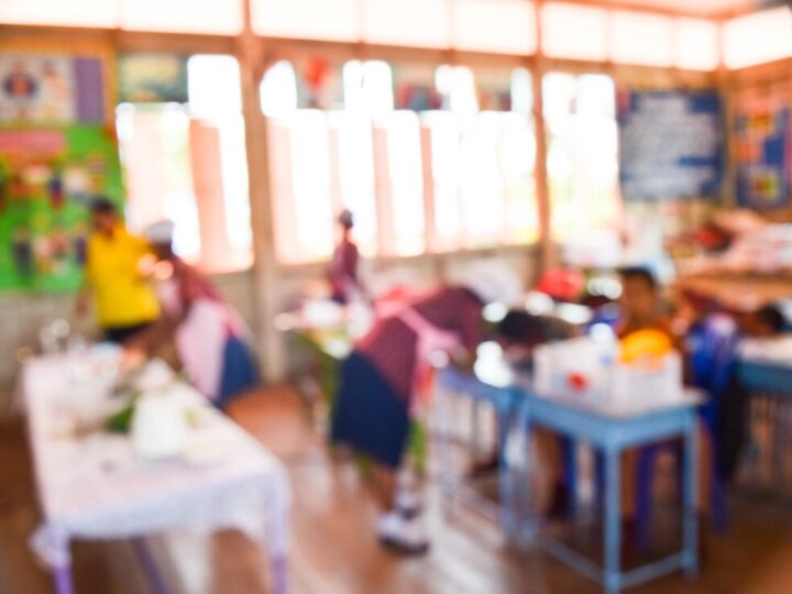 Małe kroki w kierunku bezpieczeństwa: Przedszkolaki w komisariacie