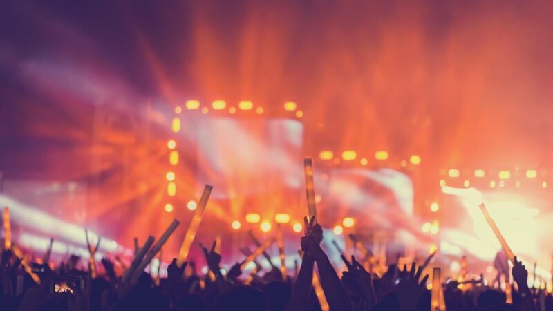 Hip-hopowa noc z legendami: Hinol, Jano i DJ Lem w Bibliotece Przystanek Książka