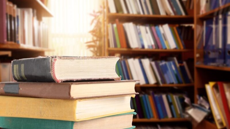 Literackie tajemnice Zyty Rudzkiej: spotkanie na Białołęce!