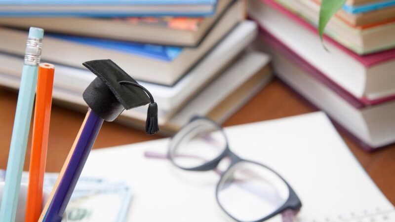 Cyfrowa rewolucja w edukacji: SP 404 zdobywa prestiżową nagrodę!