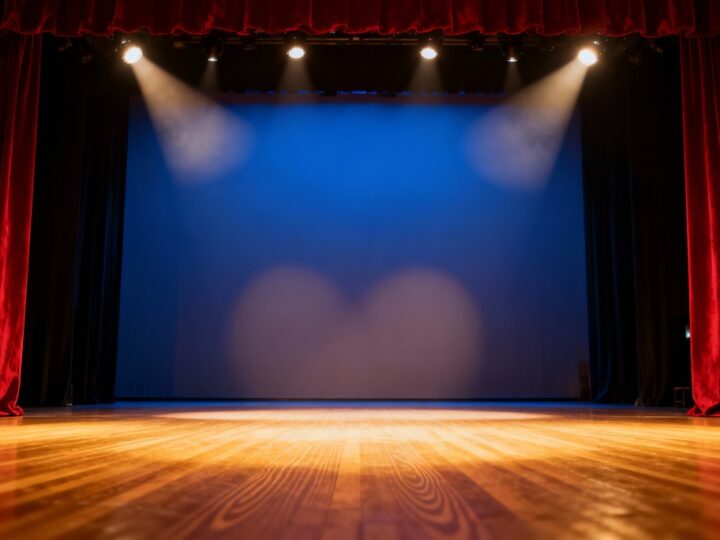 Wilanów w Teatralnym Nastroju: Komedia „Przesyłka z zaświatów” na Dzień Teatru