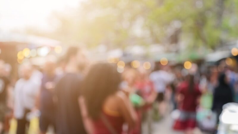 Wiosenne szaleństwo na Woli: rodzinna impreza pełna atrakcji!