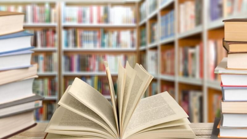 Bielany w opowieściach: Nowa antologia odkrywa lokalne historie