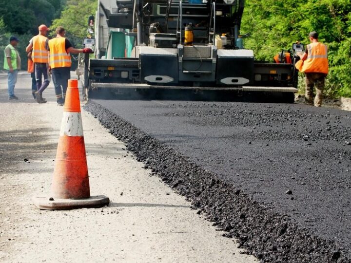 Nocne remonty na S8: Nowa nawierzchnia w zasięgu ręki!