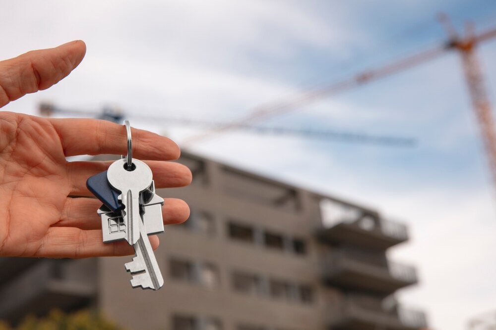 Warszawski „jamnik” – najdłuższy blok w stolicy przy ul. Kijowskiej