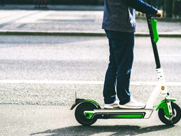 Pijany na hulajnodze: dramatyczny wypadek na skrzyżowaniu