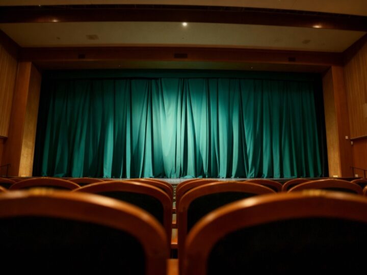 Nie przegap „Libertyna” – ostatnia szansa na teatralne doznania w Ursynowie!