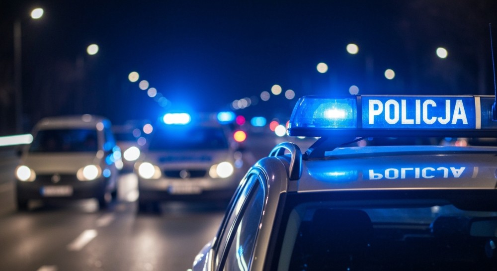 Policja rozbija gang samochodowy: zatrzymani z kradzioną Toyotą i narkotykami