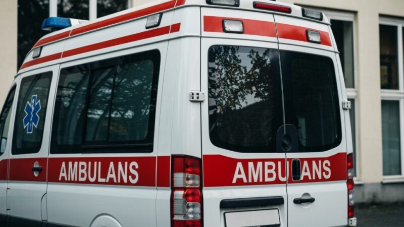 Policjanci z Włoch uratowali życie 65-latkowi z płonącego pustostanu