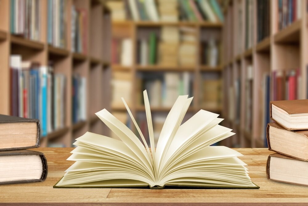 Literatura w bliskim zasięgu – spotkanie z prof. Ryszardem Koziołkiem