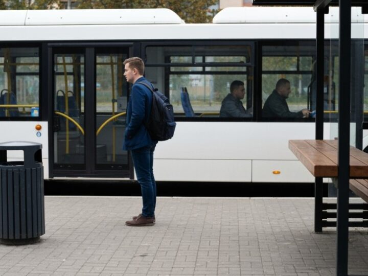 Nowy trambuspas w Warszawie: szybsza komunikacja na trasie Spacerowa – van Beethovena!