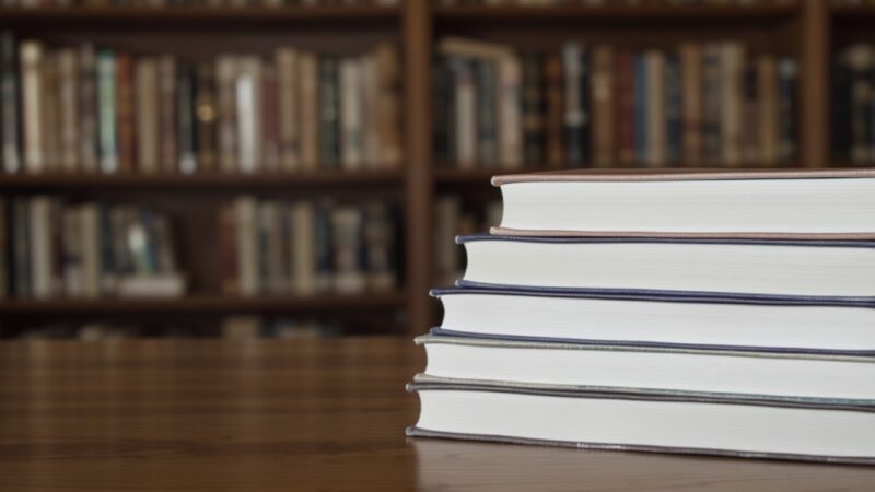 Święto Książek: Dołącz do Tygodnia Bibliotek!
