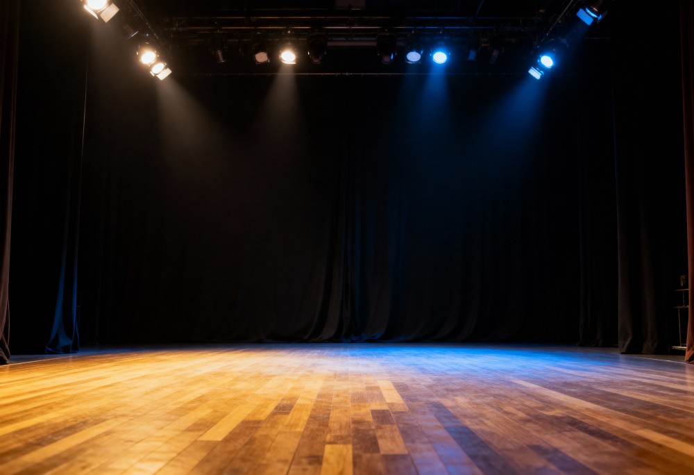 Teatr ruchu i kolorów na Plaży Wilanów dla całej rodziny