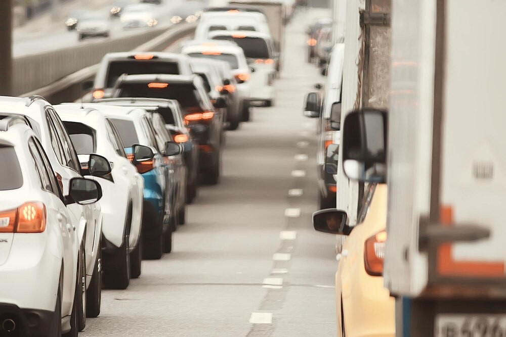 Utrudnienia na Ursynowie: Bieg 2023 wprowadza zmiany w ruchu i parkingach