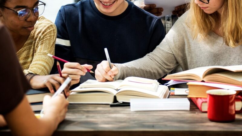 Rozwiń swoje matematyczne pasje w SP 221!