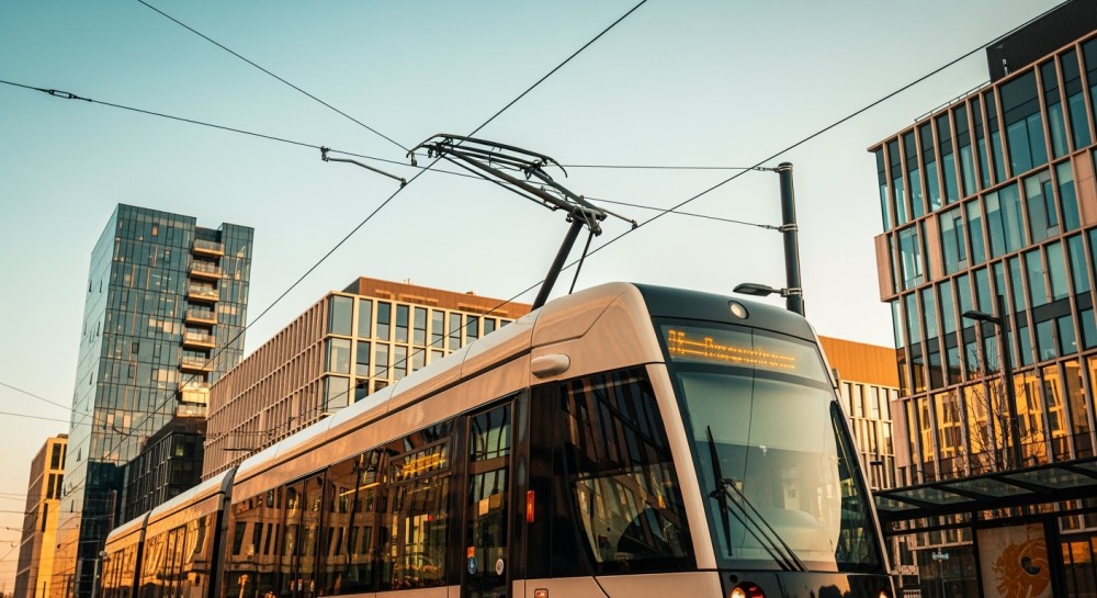 Rozbiórka torowiska tramwajowego w Al. Niepodległości – nowe zasady ruchu!