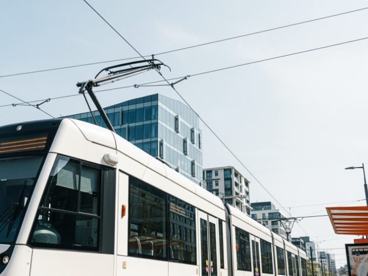 Rewolucyjna trasa tramwajowa pod ziemią w Warszawie!