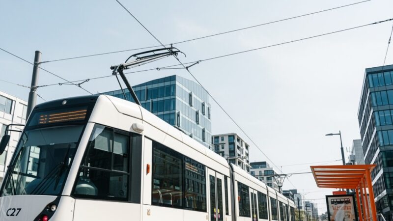 Rewolucyjna trasa tramwajowa pod ziemią w Warszawie!