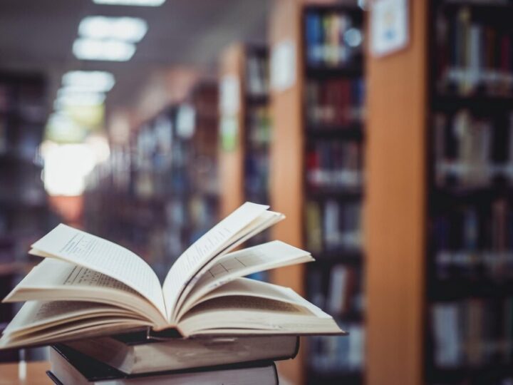 Odkryj Nowe Skarby Literatury w Czytelni Naukowej Białołęki!