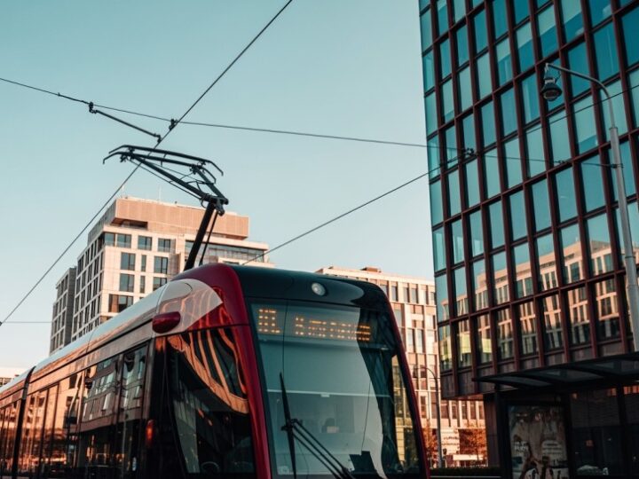 Tramwaje znów na Alei „Solidarności” i Jana Pawła II!