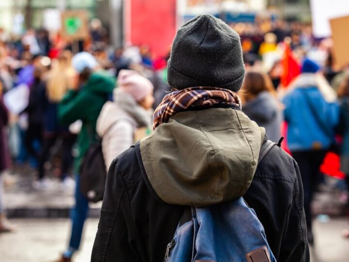 Utrudnienia w ruchu: Weekendowe zgromadzenia w Śródmieściu