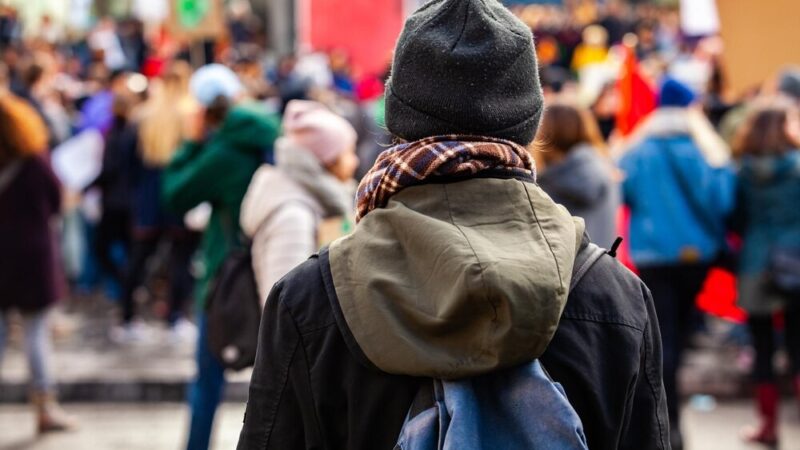 Utrudnienia w ruchu: Weekendowe zgromadzenia w Śródmieściu