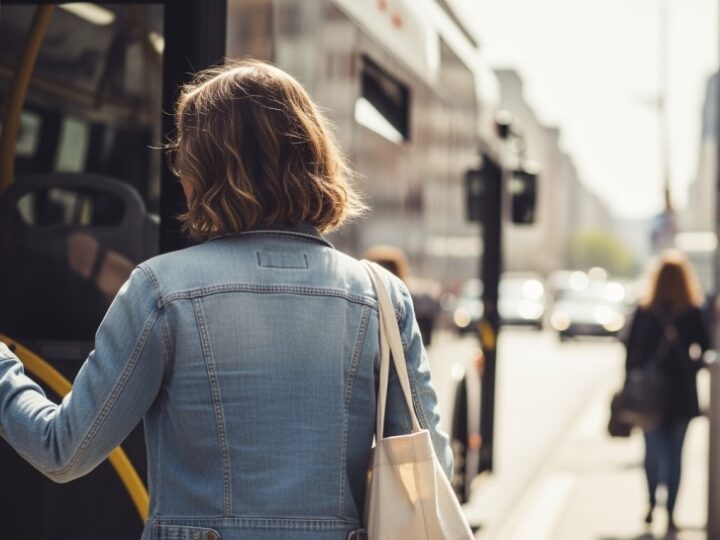 Ulica Szaserów w remoncie: Utrudnienia w ruchu i zmiany w komunikacji!