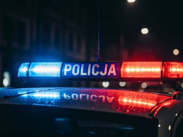 Zatrzymany 21-latek z odzyskaną skradzioną Toyotą – akcja policji w Pradze Południe