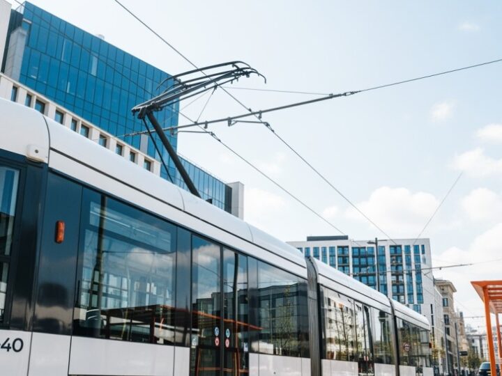 Nowe tramwaje w Odense: Rewolucja transportowa od 2022 roku!