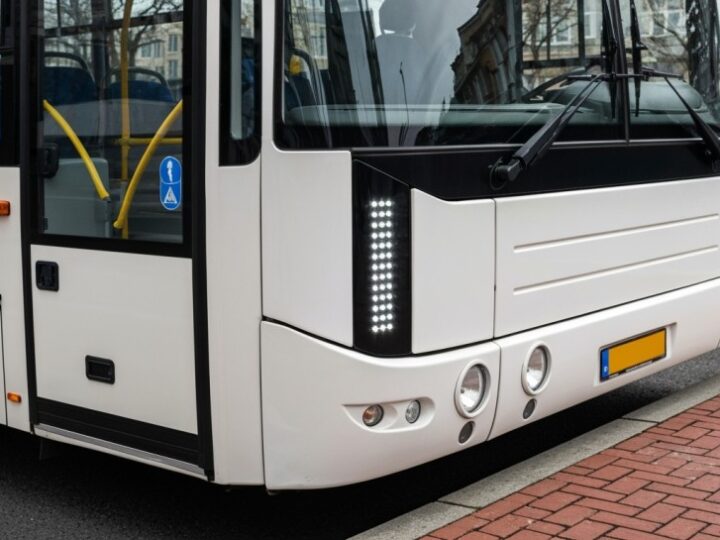 Nowy elektryczny autobus Irizar na warszawskich ulicach!