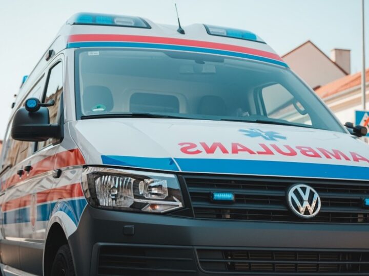 Grzybiarze w opałach: Policja ratuje zagubionych w lesie