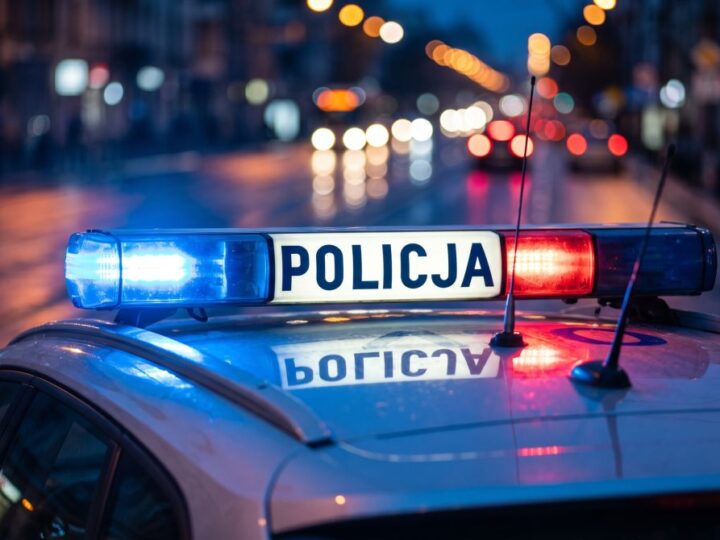 Zatrzymani za nielegalne wypłaty z bankomatów w centrum miasta