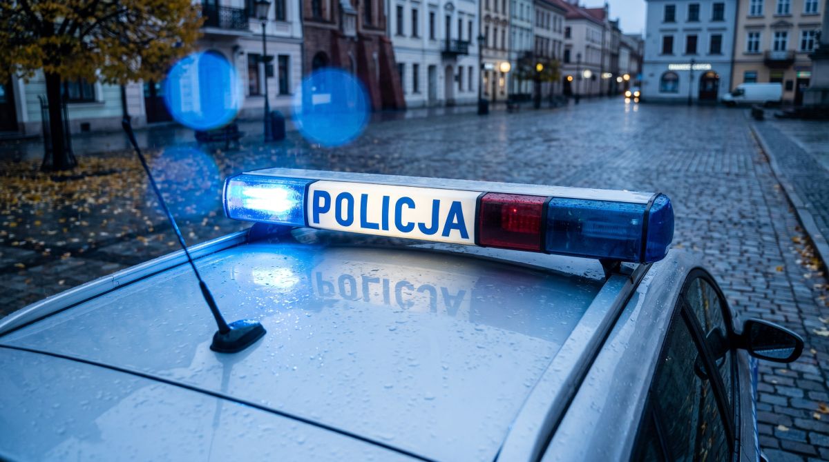 Jesienne wyzwania na drodze: Jak bezpiecznie jeździć w zmiennych warunkach?