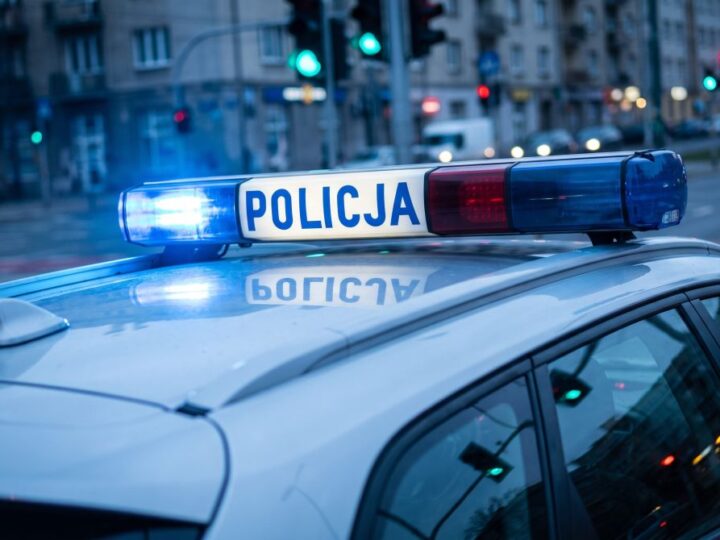 Brutalny atak w Warszawie: Mężczyzna z Indii w szpitalu, napastnik na wolności
